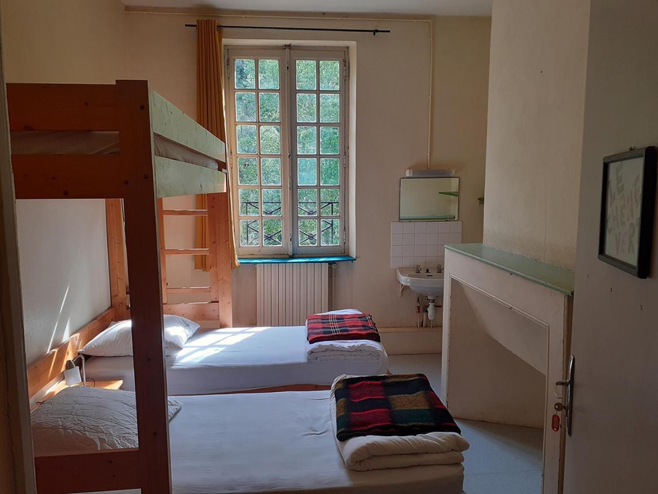 Le Moulin De Saleth Hotell Saint-Antonin Rom bilde